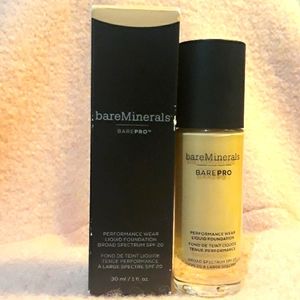 BAREPRO by bareMinerals performance foundation